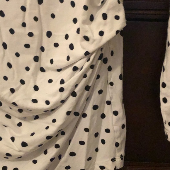 White with black polka dots maternity top. - Picture 2 of 2